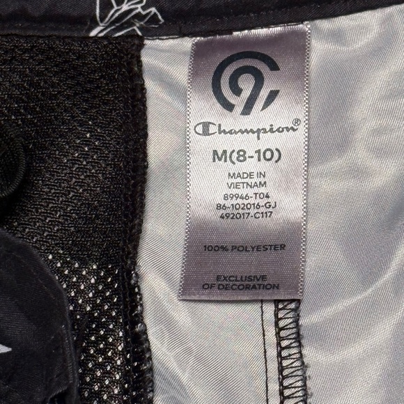 Boys Shorts Lot Size 10/12 Reebok Old Navy and Wrangler Champion bonus swimsuit - Picture 15 of 16